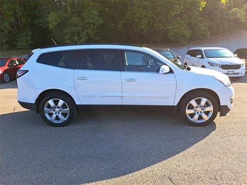 2017 Chevrolet Traverse Premier