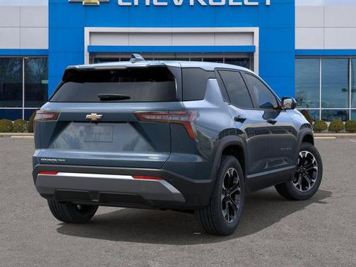 Lakeshore Blue 2026 Chevrolet Equinox 1LT