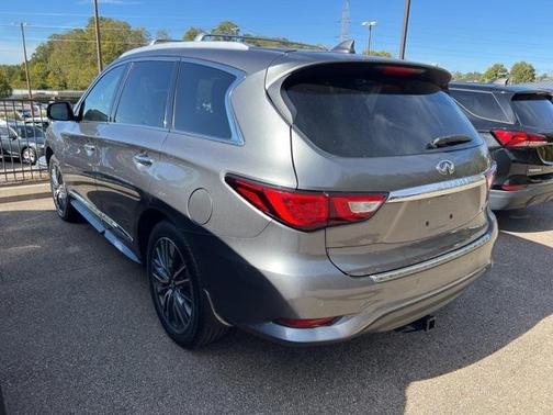 2017 INFINITI QX60 Base