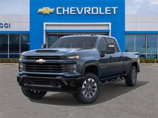 2026 Chevrolet Silverado 2500 Custom