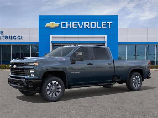 2026 Chevrolet Silverado 2500 Custom