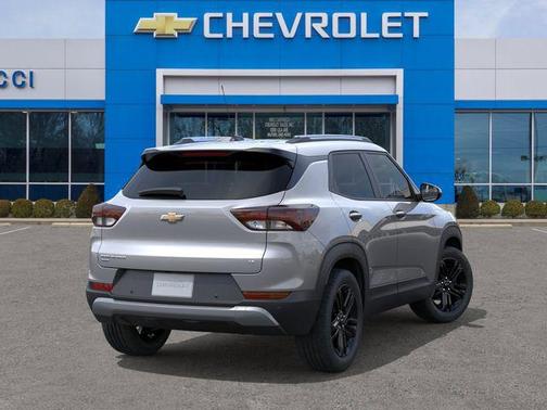 Sterling Gray Metallic 2026 Chevrolet Trailblazer LT