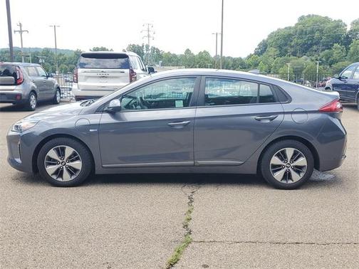 2019 Hyundai IONIQ Plug-In Hybrid Base