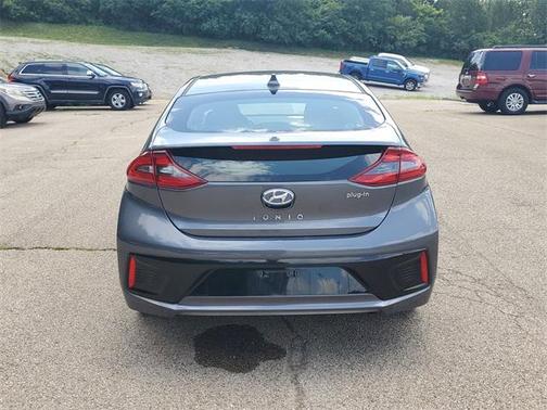 2019 Hyundai IONIQ Plug-In Hybrid Base
