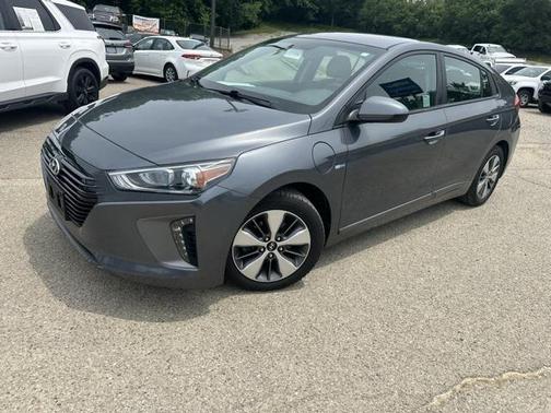 2019 Hyundai IONIQ Plug-In Hybrid Base