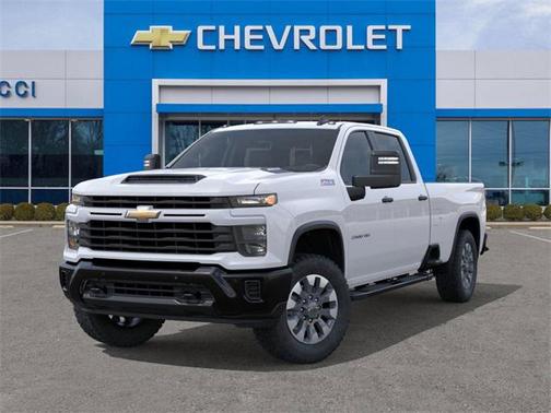2026 Chevrolet Silverado 2500 Custom