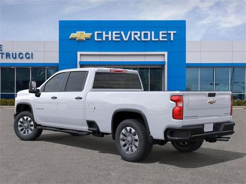 2026 Chevrolet Silverado 2500 Custom