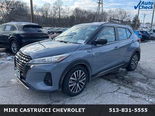 2024 Nissan Kicks SR