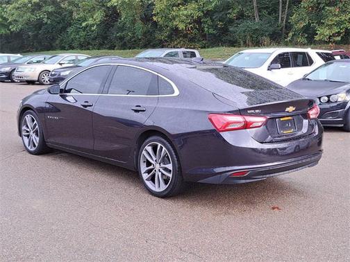 2022 Chevrolet Malibu FWD LT