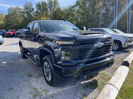 2024 Chevrolet Silverado 2500 Custom