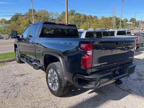 2024 Chevrolet Silverado 2500 Custom