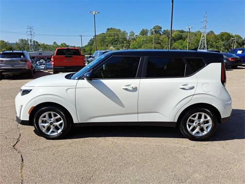 2025 Kia Soul S