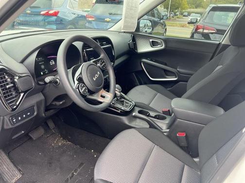 2025 Kia Soul S
