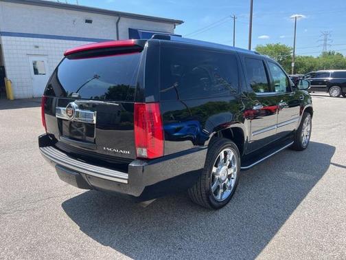 2010 Cadillac Escalade ESV Base