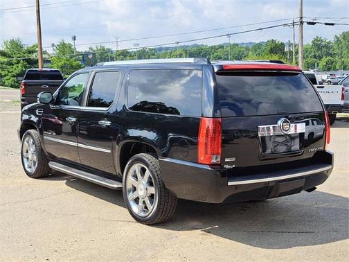 2010 Cadillac Escalade ESV Base
