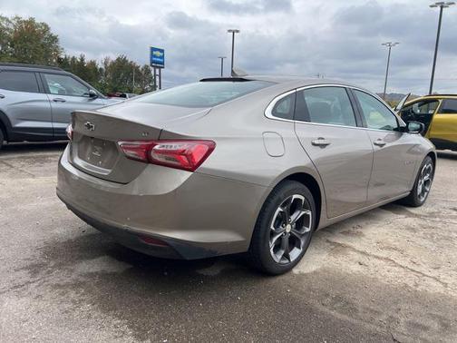 2022 Chevrolet Malibu LT