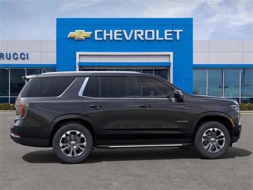 2025 Chevrolet Tahoe LS