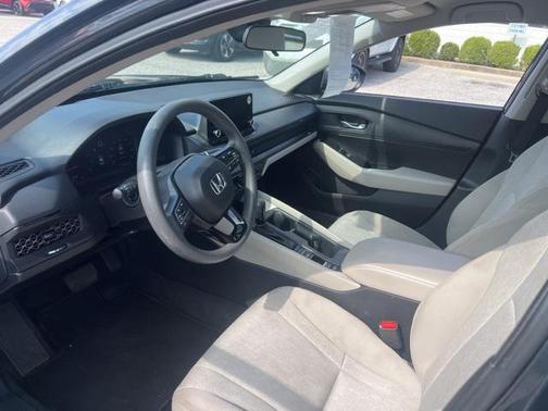 2023 Honda Accord LX 1.5T