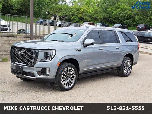 2023 GMC Yukon XL Denali Ultimate