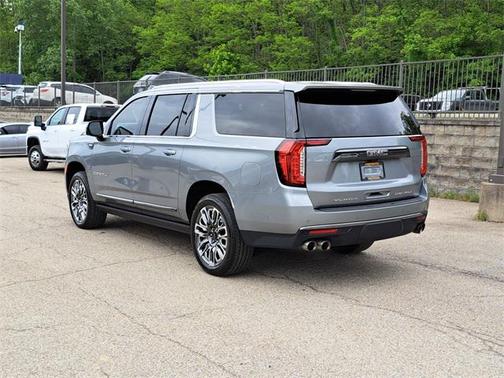 2023 GMC Yukon XL Denali Ultimate