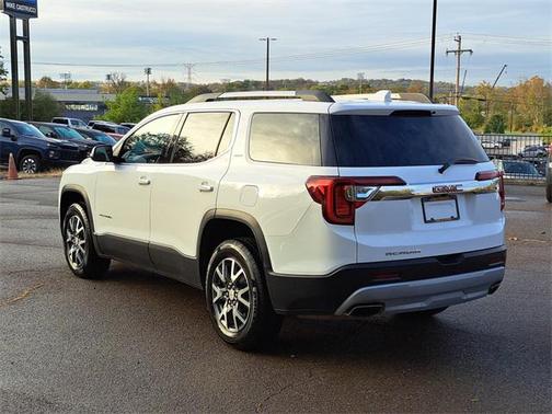 2023 GMC Acadia FWD SLT
