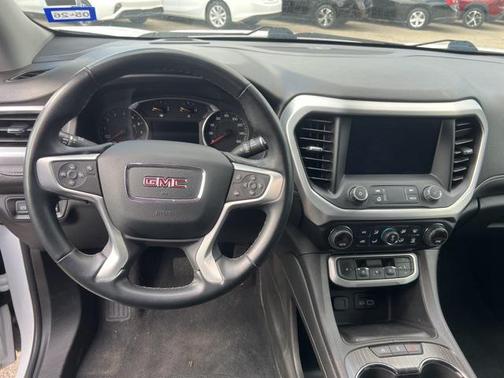 2023 GMC Acadia FWD SLT