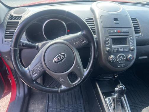 2013 Kia Soul +