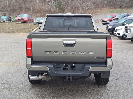 2024 Toyota Tacoma Hybrid Limited