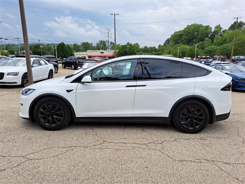 2023 Tesla Model X Standard Range