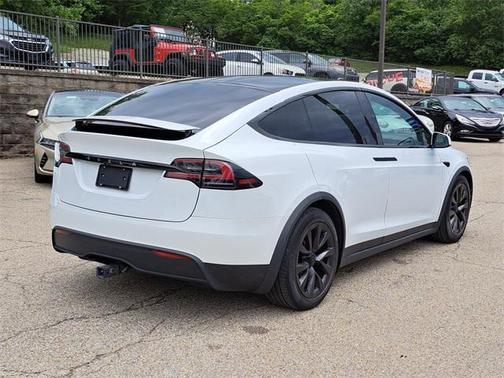 2023 Tesla Model X Standard Range