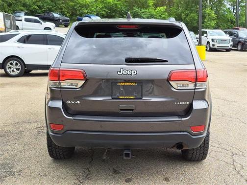 2020 Jeep Grand Cherokee Laredo