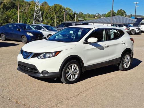 2018 Nissan Rogue Sport S
