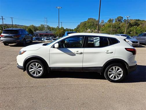 2018 Nissan Rogue Sport S
