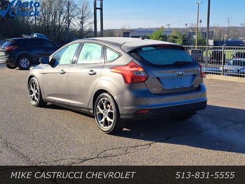 Sterling Gray Metallic 2013 Ford Focus SE