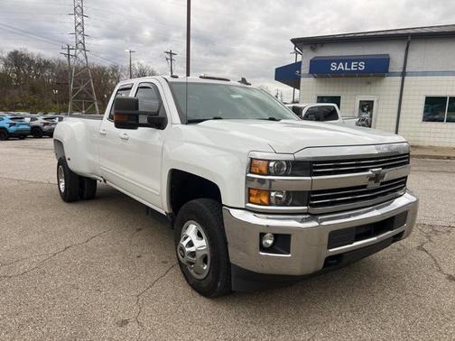 2016 Chevrolet Silverado 3500 LT