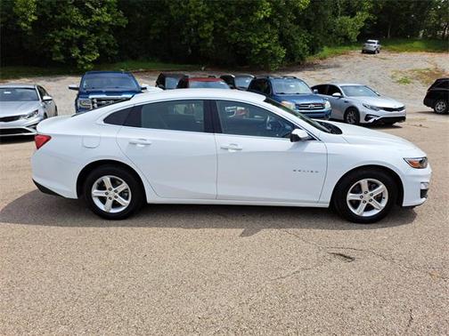 2023 Chevrolet Malibu FWD 1LT