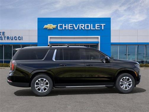 2025 Chevrolet Suburban LS