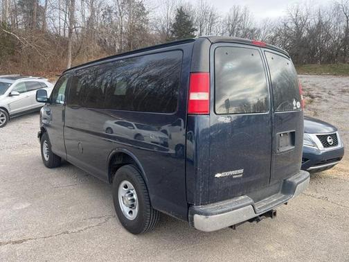 2013 Chevrolet Express 2500 LT