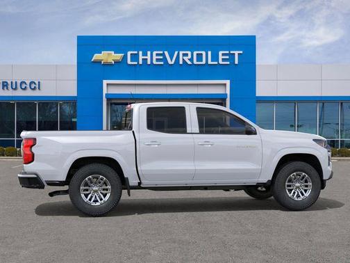 Summit White 2026 Chevrolet Colorado LT