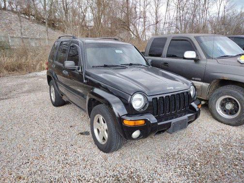 Photo 2 of 10 of 2004 Jeep Liberty Limited