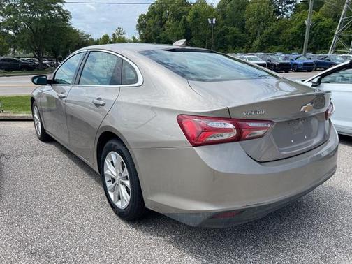 2022 Chevrolet Malibu FWD LT