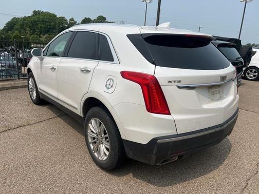 2017 Cadillac XT5 Base