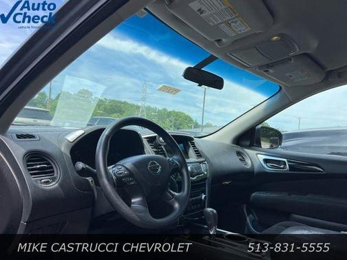 Gun Metallic 2015 Nissan Pathfinder S