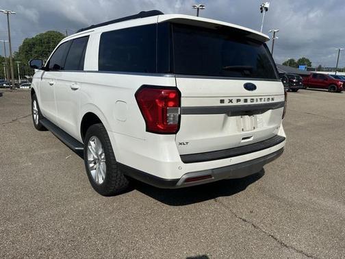 2022 Ford Expedition Max XLT