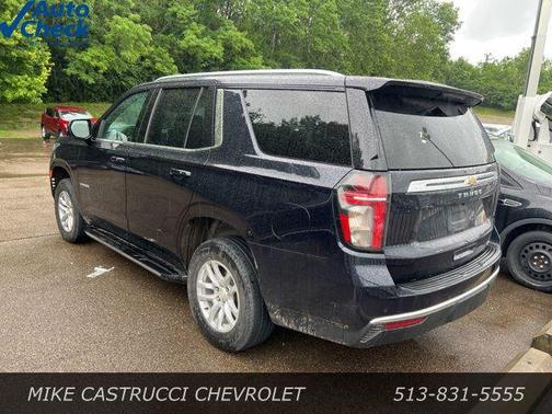 Midnight Blue Metallic 2022 Chevrolet Tahoe LT