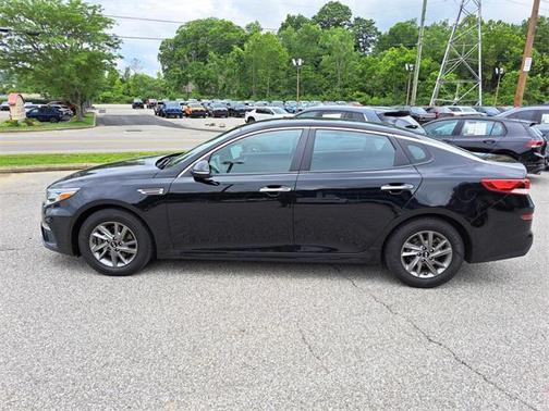 2020 Kia Optima LX