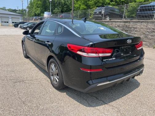 2020 Kia Optima LX