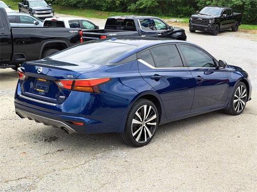 2020 Nissan Altima SR Intelligent AWD