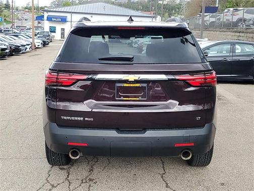 2022 Chevrolet Traverse LT Leather