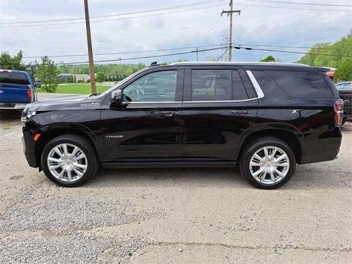 2022 Chevrolet Tahoe 4WD High Country